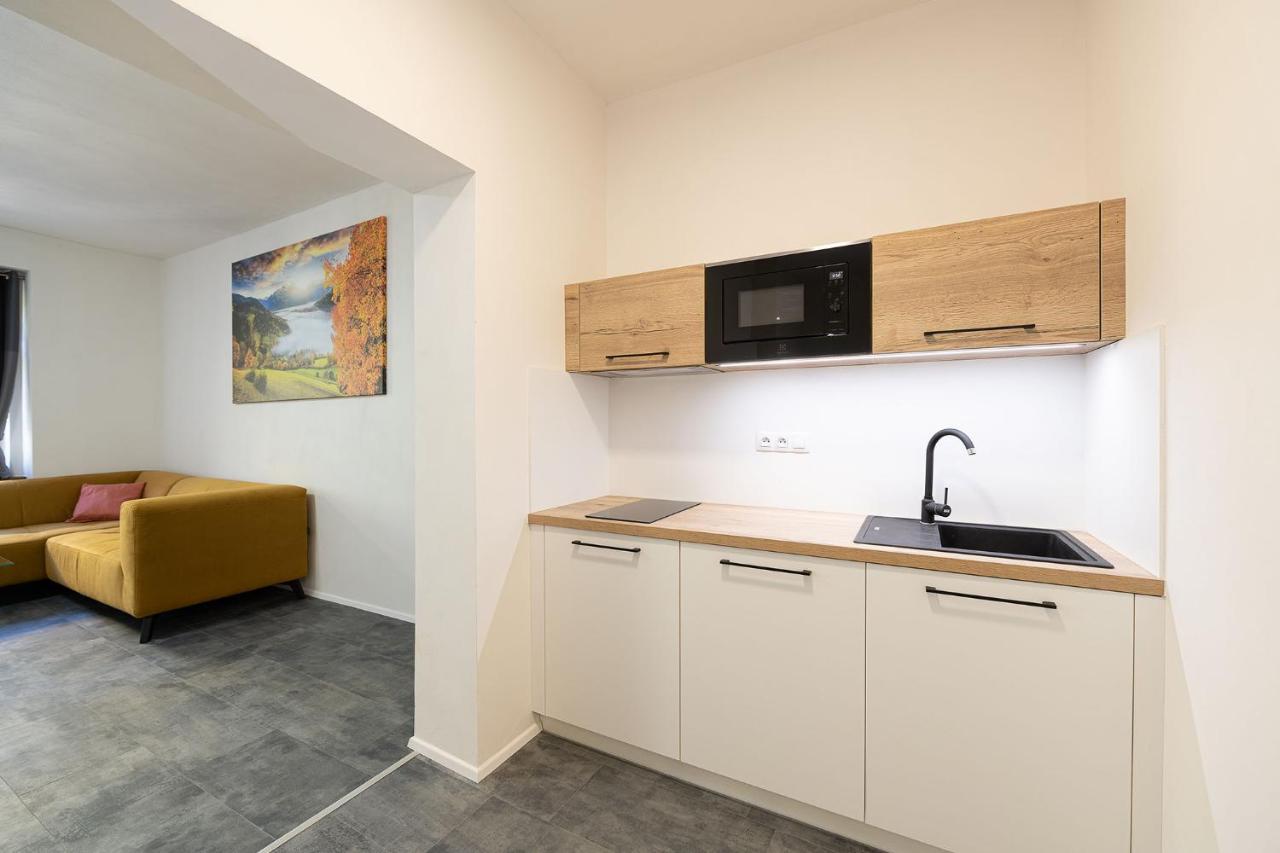Apartsee Wellness Plzeň Buitenkant foto