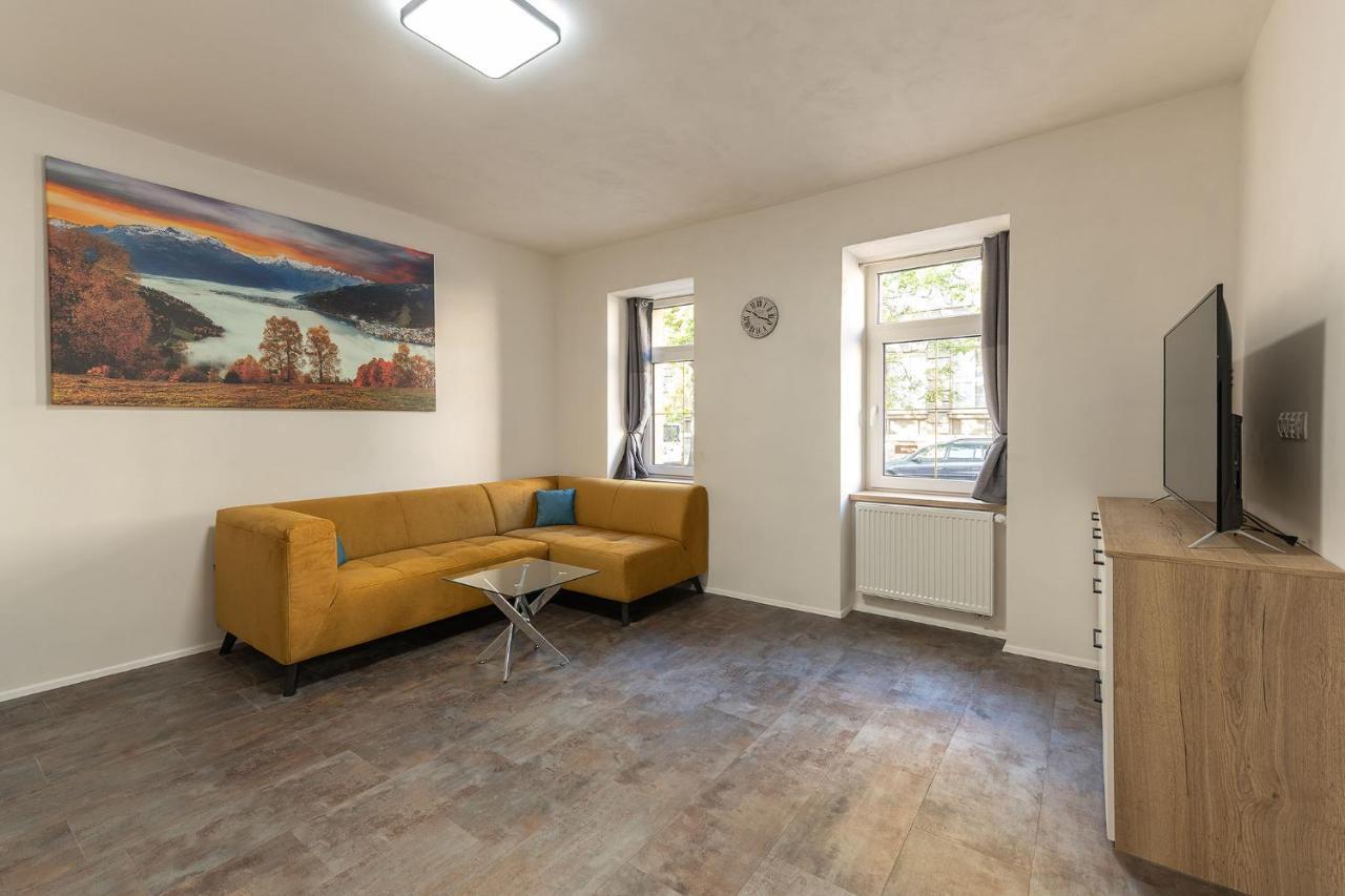 Apartsee Wellness Plzeň Buitenkant foto