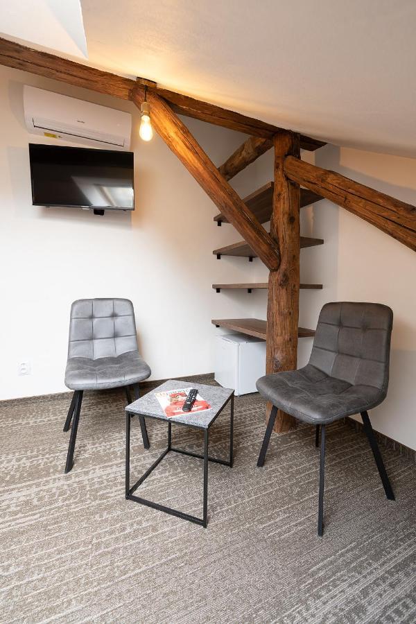 Apartsee Wellness Plzeň Buitenkant foto