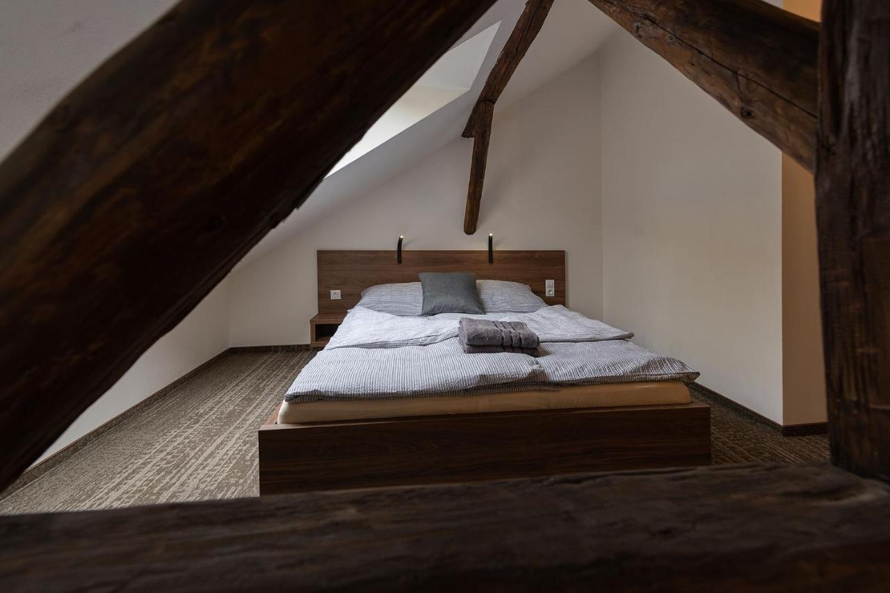 Apartsee Wellness Plzeň Buitenkant foto